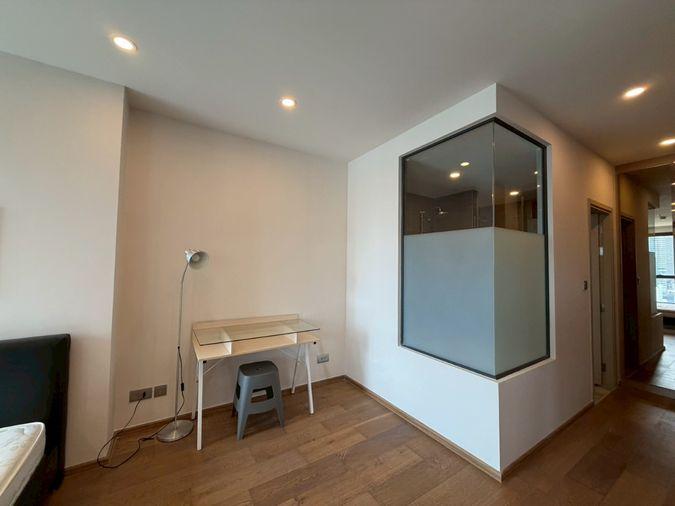 picture Condo for rent at Q Chidlom-Phetchaburi, spacious high-floor unit in a prime central location (Rt-01) - 7/10
