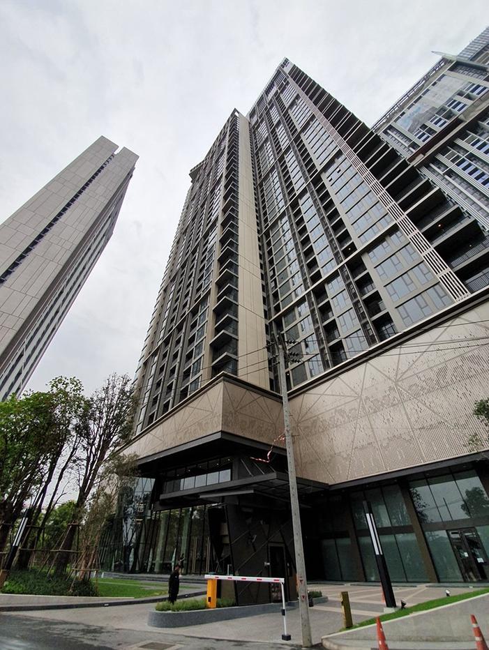picture Condo for rent at Whizdom Essence, high-floor unit near BTS Punnawithi (Rt-01) - 13/13
