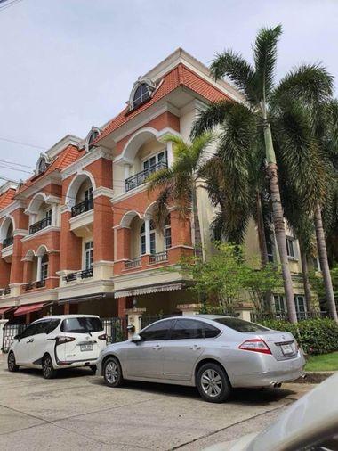 รูป ทาวน์เฮ้าส์ให้เช่า 🔥 Casa City Ladprao 🔥 3 ห้องนอน 4 ห้องน้ำ เฟอร์นิเจอร์ และ เครื่องใช้ไฟฟ้าครบ  - รูปที่ 2/16