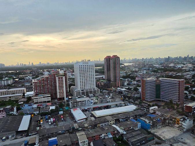 รูป ให้เช่าคอนโด Regent Home Bangna ตึกใหม่ ชั้นสูง วิวแม่น้ำ ห้องกั้นแยกเป็นสัดส่วน (Rt-01) - รูปที่ 10/10