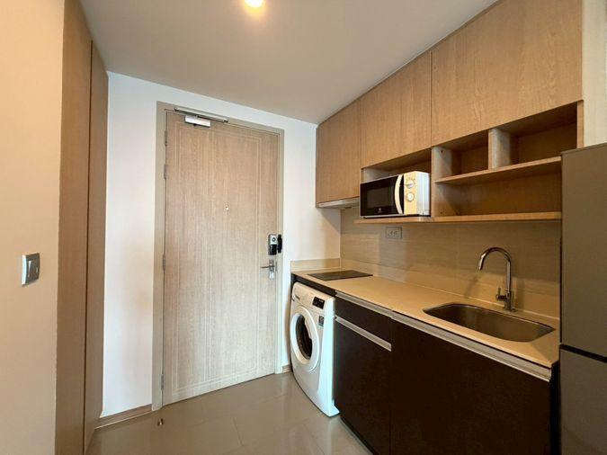 picture Condo for rent at Q Chidlom-Phetchaburi, spacious high-floor unit in a prime central location (Rt-01) - 6/10
