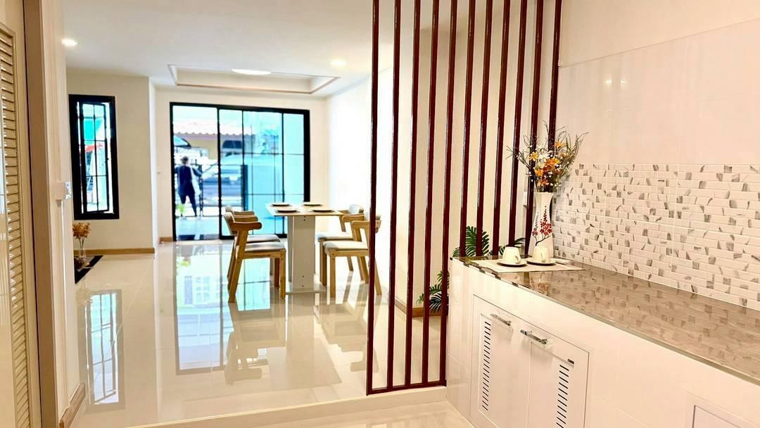 picture ⭐✨RH-073 Townhouse for Sale at Amarin Villa✨⭐ - 2/20