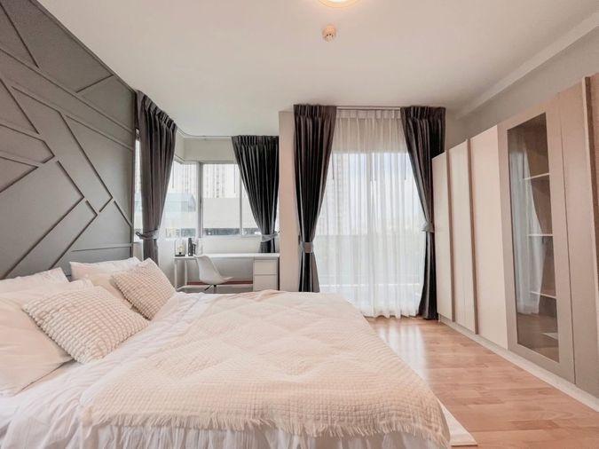 picture City Resort Huai Khwang Ratchada | Conveniently located near MRT Huai Khwang, approximately 10 minutes away. - 1/8