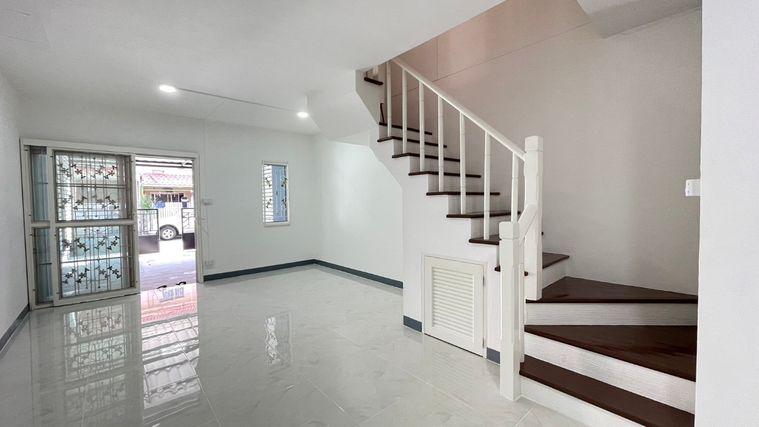 picture Townhouse for sale, Baan Pruksa D, Rangsit-Khlong 3, Khlong Luang, Pathum Thani - 9/17