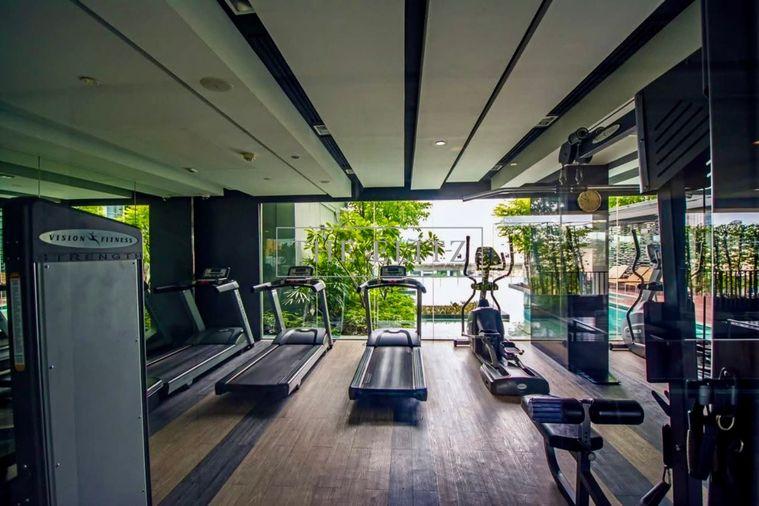 รูป ✨ Immaculate Modern Suite with Exceptional Layout – Prime Sathorn-Taksin Location Ready to Move In ✨ - รูปที่ 23/27
