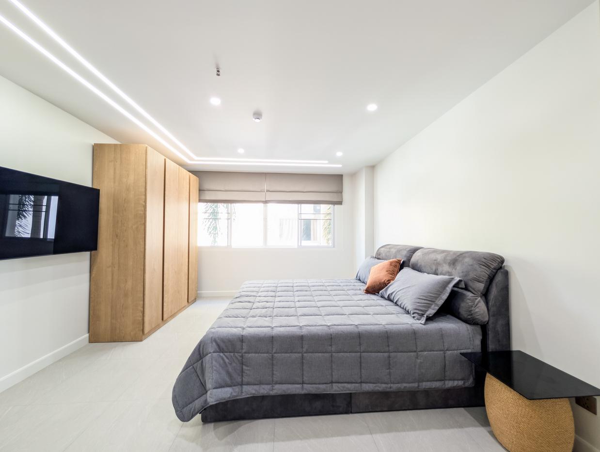 รูป Nova Atrium Central Pattaya 2 Bedroom Renovated Condo for Sale - รูปที่ 15/21