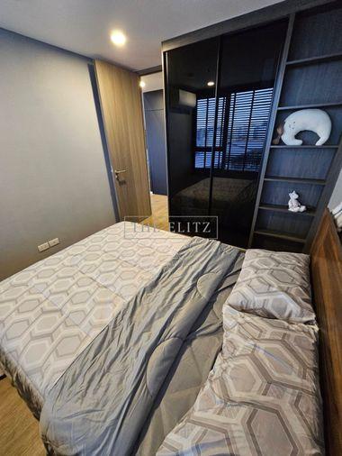รูป ✨ Sleek Brand-New Duplex Suite with Dramatic Double-Height Ceilings in Prime Rama 9 ✨ - รูปที่ 18/40