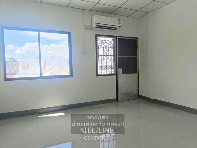 รูป ขายทาวน์เฮ้าส์ 2 ชั้น หมู่บ้านแสงตะวัน คลอง 11 ถูกมาก !! - รูปที่ 8/11
