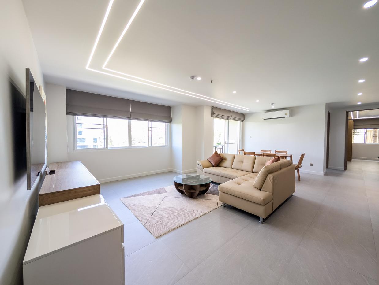 รูป Nova Atrium Central Pattaya 2 Bedroom Renovated Condo for Sale - รูปที่ 1/21