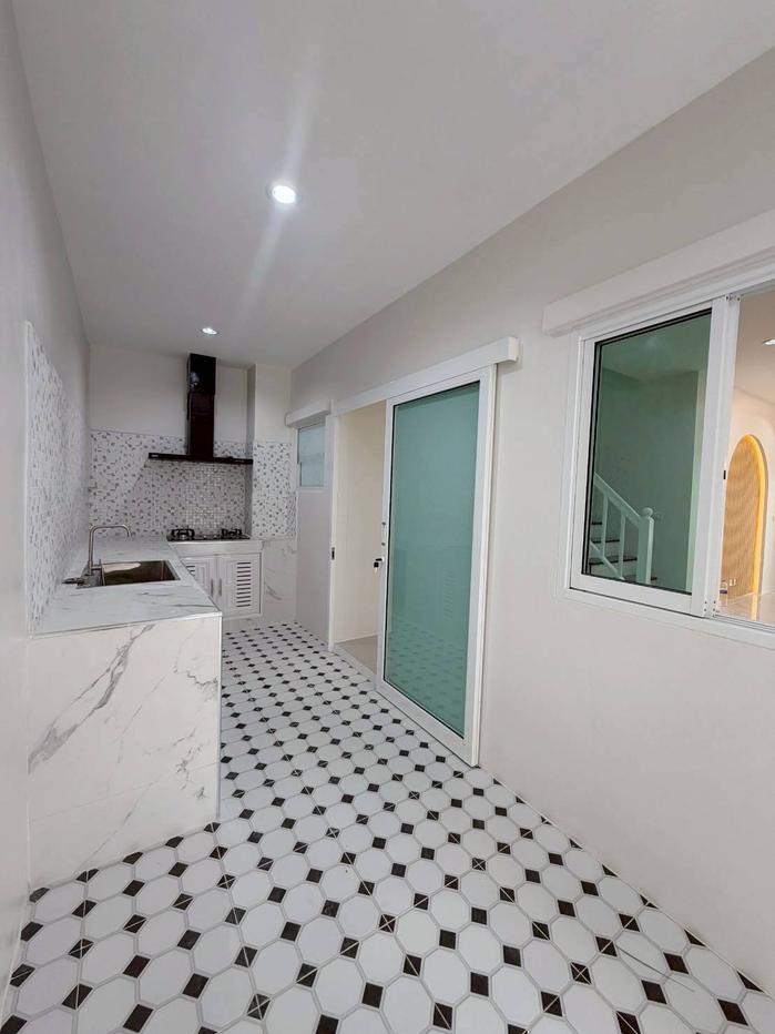 picture ⭐✨RH-070 Townhouse for Sale at LIO Phetkasem 77✨⭐ - 17/20