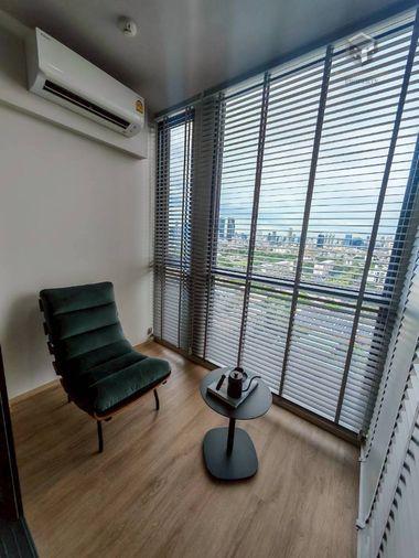 picture The Issara Sathorn | ð Convenient transportation, near BTS Chong Nonsi and MRT Lumpini. - 6/8