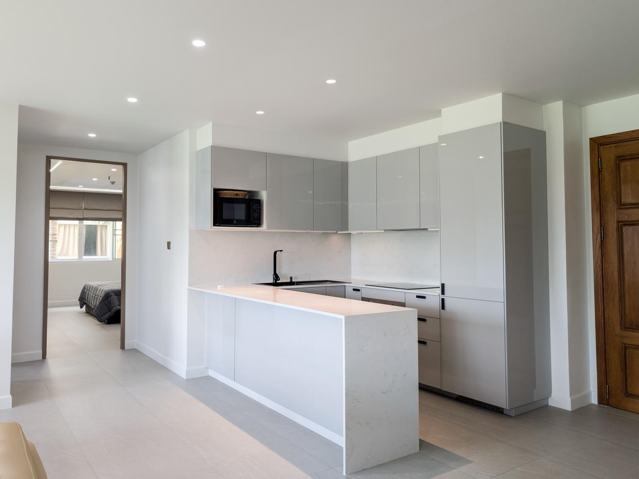 รูป Nova Atrium Central Pattaya 2 Bedroom Renovated Condo for Sale - รูปที่ 8/21