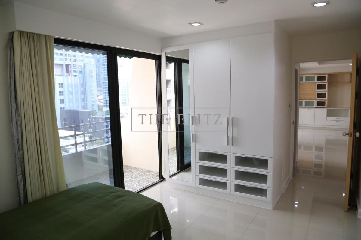 รูป ✨ Newly Renovated Ultra-Spacious Residence Near BTS/MRT – Modern Comfort with Massive Living Area ✨ - รูปที่ 5/19