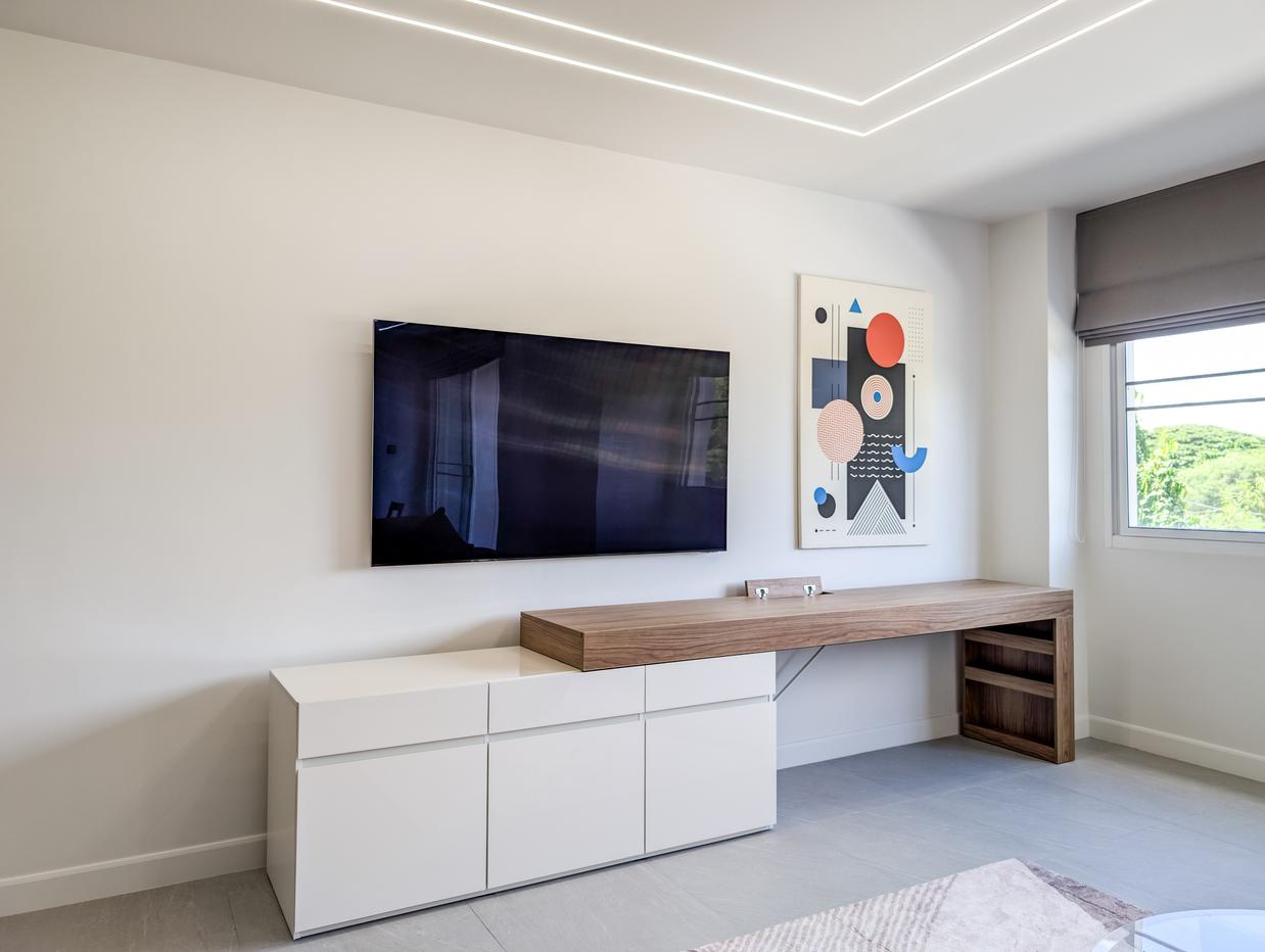 รูป Nova Atrium Central Pattaya 2 Bedroom Renovated Condo for Sale - รูปที่ 4/21