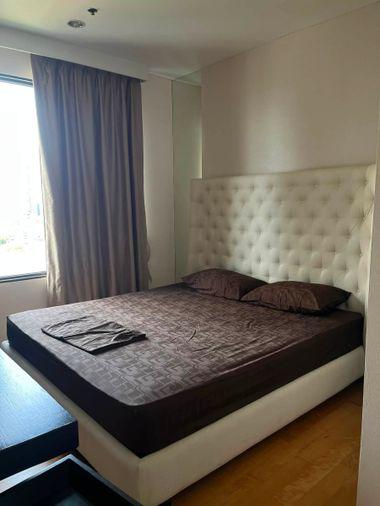 รูป 🔥 Villa Asoke ห้องใหญ่ 48 ตร.ม. ใกล้ MRT เพชรบุรี เพียง 25,000 บาท ✨ คอนโดอโศก ห้อง 1 Bedroom Plus วิวสูง เดินทางสะดวก พร้อมเข้าอยู่ 🏙️ - รูปที่ 3/10