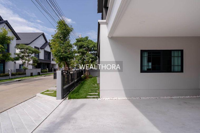 รูป Centro บางนา (เฟส2) พร้อมเข้าอยู่ พร้อมเฟอร์นิเจอร์และเครื่องใช้ไฟฟ้าครบ - รูปที่ 2/24