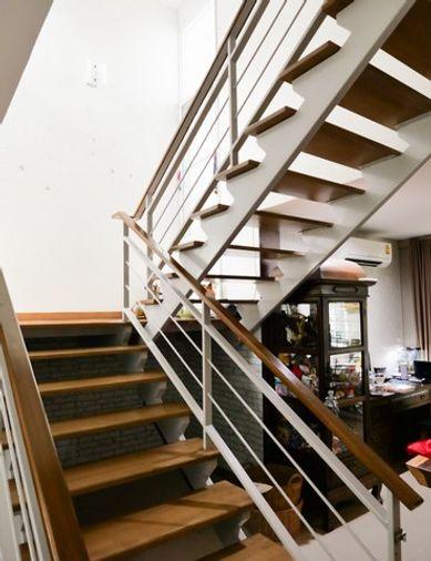 รูป ขายบ้านแฝด ตกแต่งแล้ว พร้อมอยู่ ทำเลดีใกล้เจปาร์ค ศรีราชา 3 ห้องนอน 3 ห้องน้ำ 38.5 ตารางวา - รูปที่ 6/8