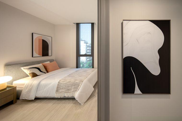 รูป The Room Sukhumvit 38 ราคาตรงโครงการ เฟอร์ครบ ฟรีค่าใช้จ่าย  2 ห้องนอน 79 ตรม.  - รูปที่ 7/8