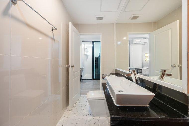 picture Bangkok Horizon Sathorn | Condo near Sathorn for under 4 million baht! ✨ - 9/10