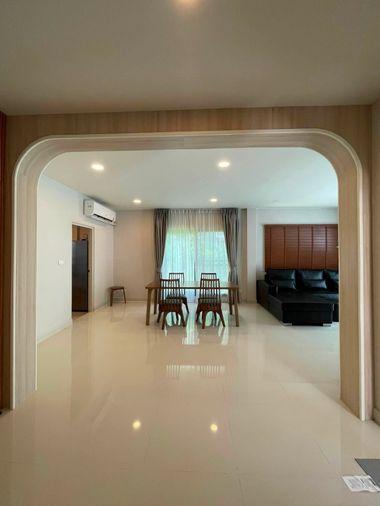 picture Centro Bangna: Single Houses in Bangna - 3/14