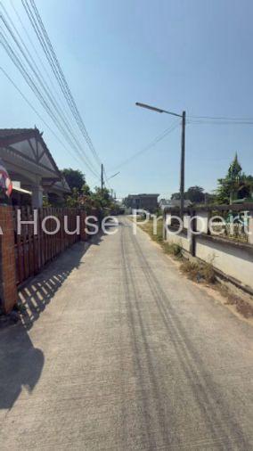 รูป ขายที่ดินสวย หนองยายบู่ ศรีราชา ทำเลดี เหมาะสร้างบ้าน - รูปที่ 2/2