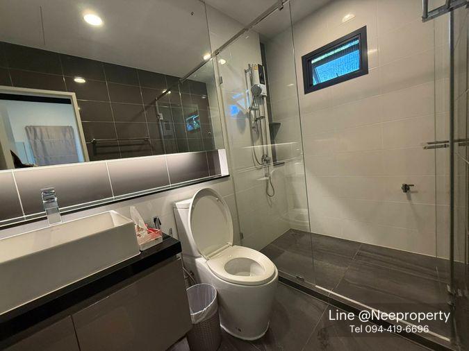 รูป ให้เช่า บ้านเดี่ยวหรู เศรษฐสิริ กรุงเทพกรีฑา 2 ราคาดี เฟอร์นิเจอร์ครบสะดวก พร้อมอยู่ (H6920) - รูปที่ 15/17