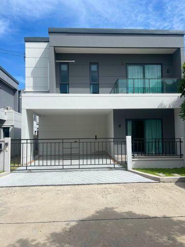 picture Centro Bangna: Single Houses in Bangna - 1/14