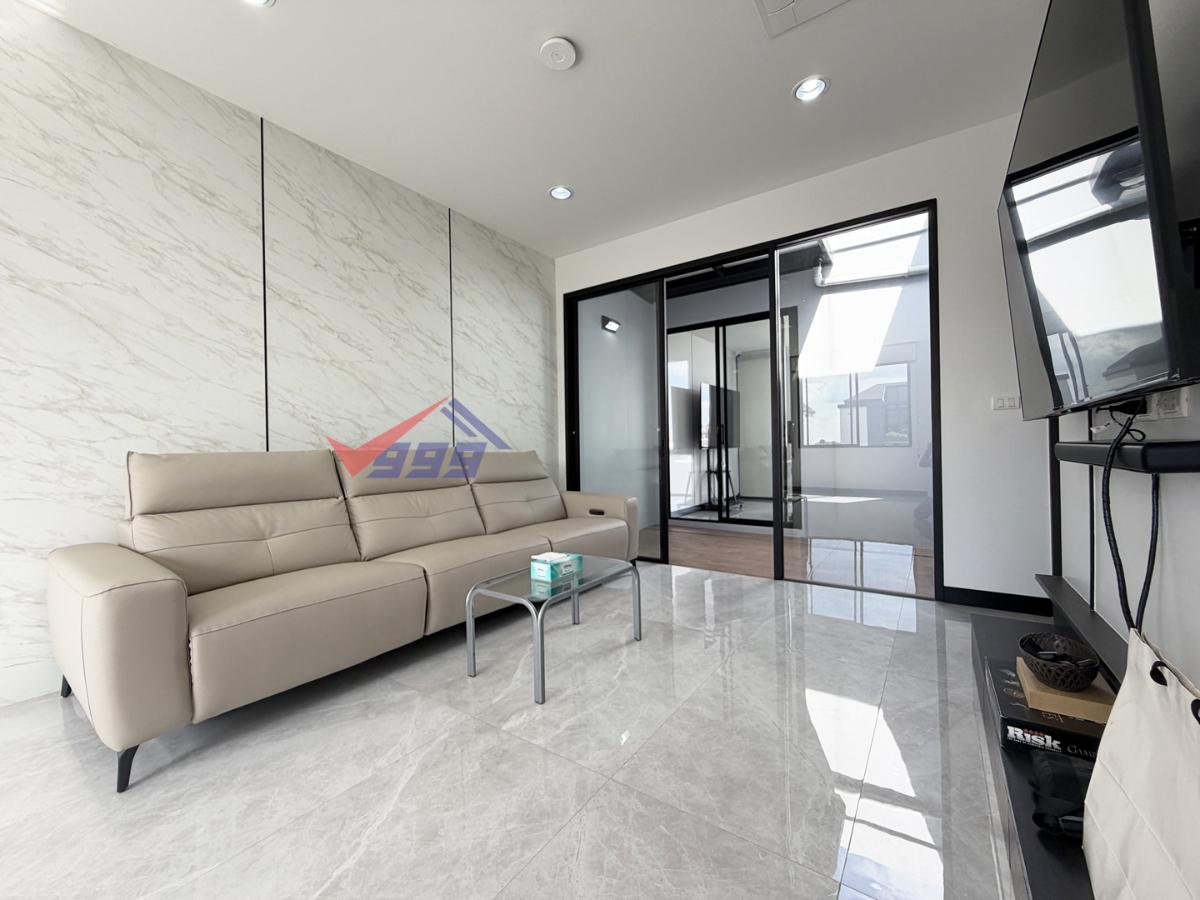 picture Home Office for Rent - Pattanakarn – Srinakarin | 5-Storey with Private Lift - 23/30