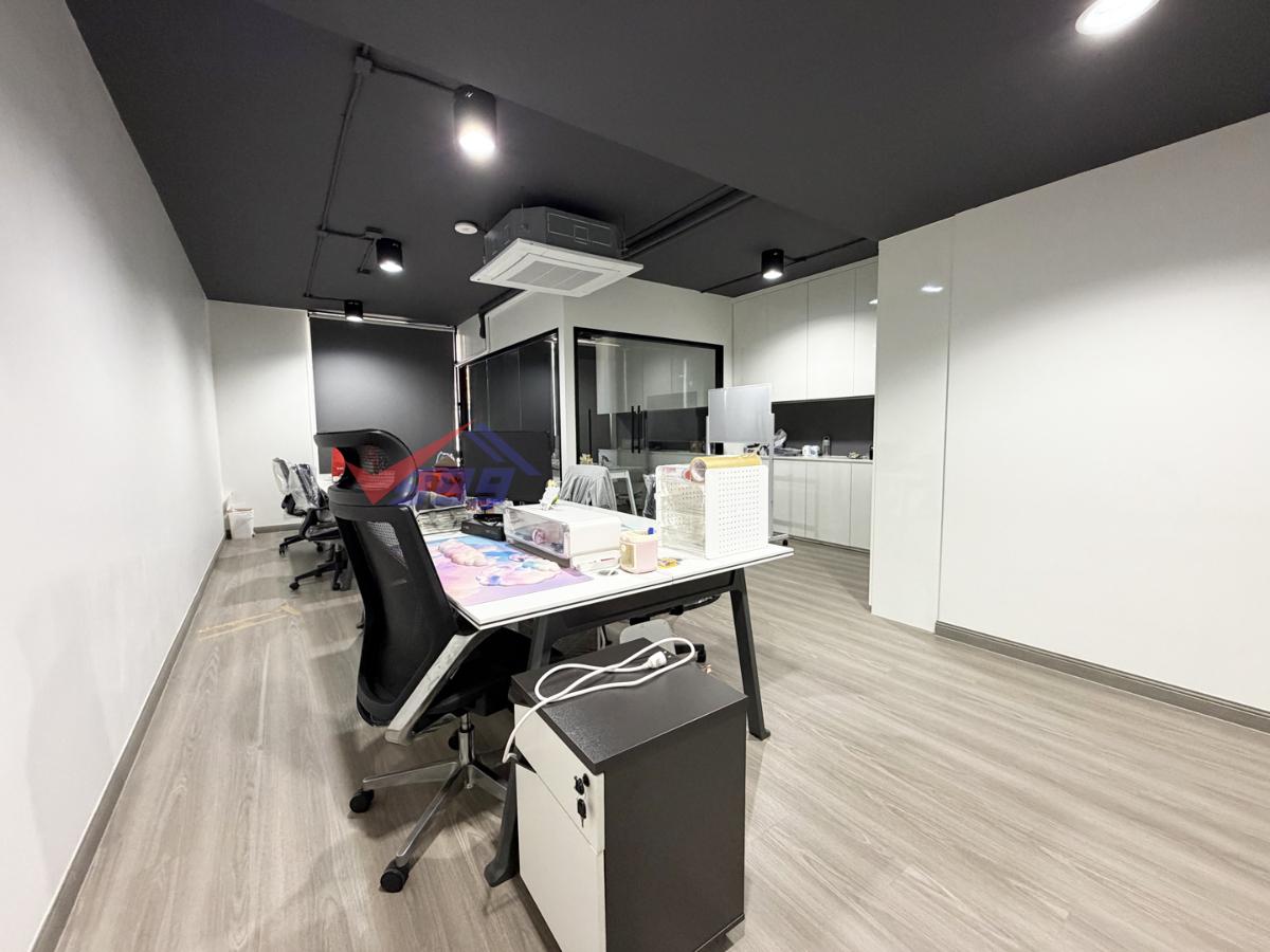 picture Home Office for Rent - Pattanakarn – Srinakarin | 5-Storey with Private Lift - 13/30