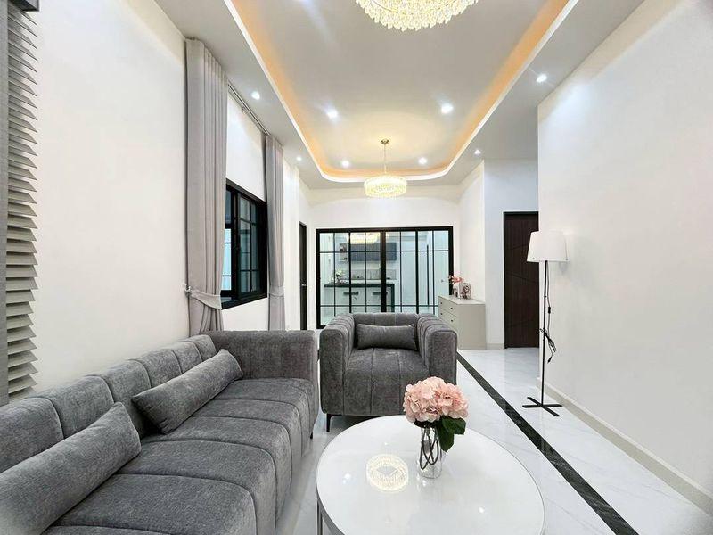รูป บ้านเดี่ยวพร้อมอยู่ คลาสสิคโฮม ศรีราชา บรรยากาศเงียบสงบ - รูปที่ 6/18