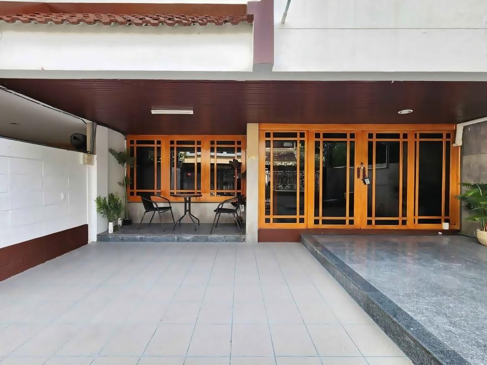 picture For Rent Townhome Sukhumvit Ekkamai Pridi GH465 - 4/24