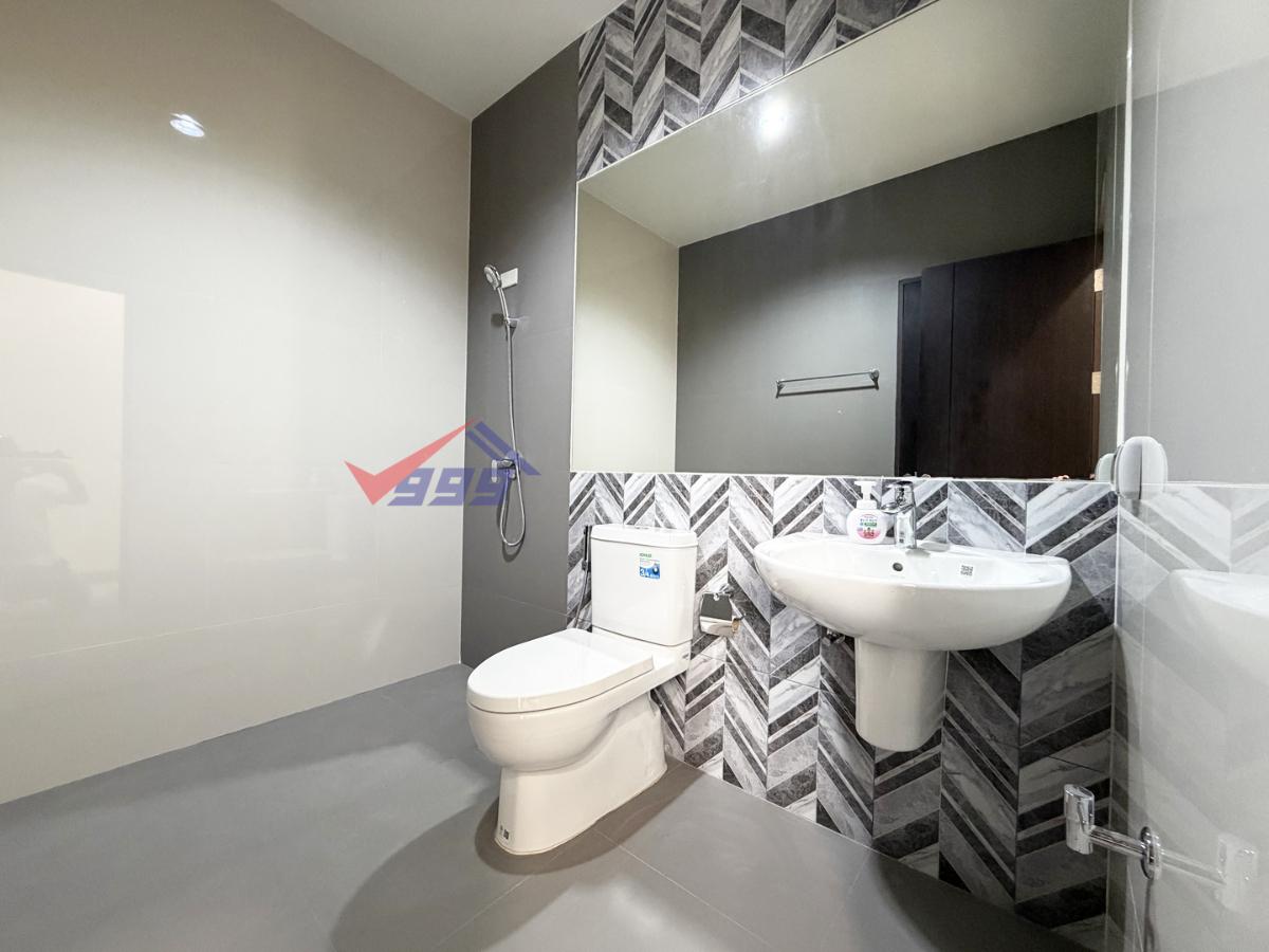 picture Home Office for Rent - Pattanakarn 30 | 5-Storey Fully Furnished - 30/30