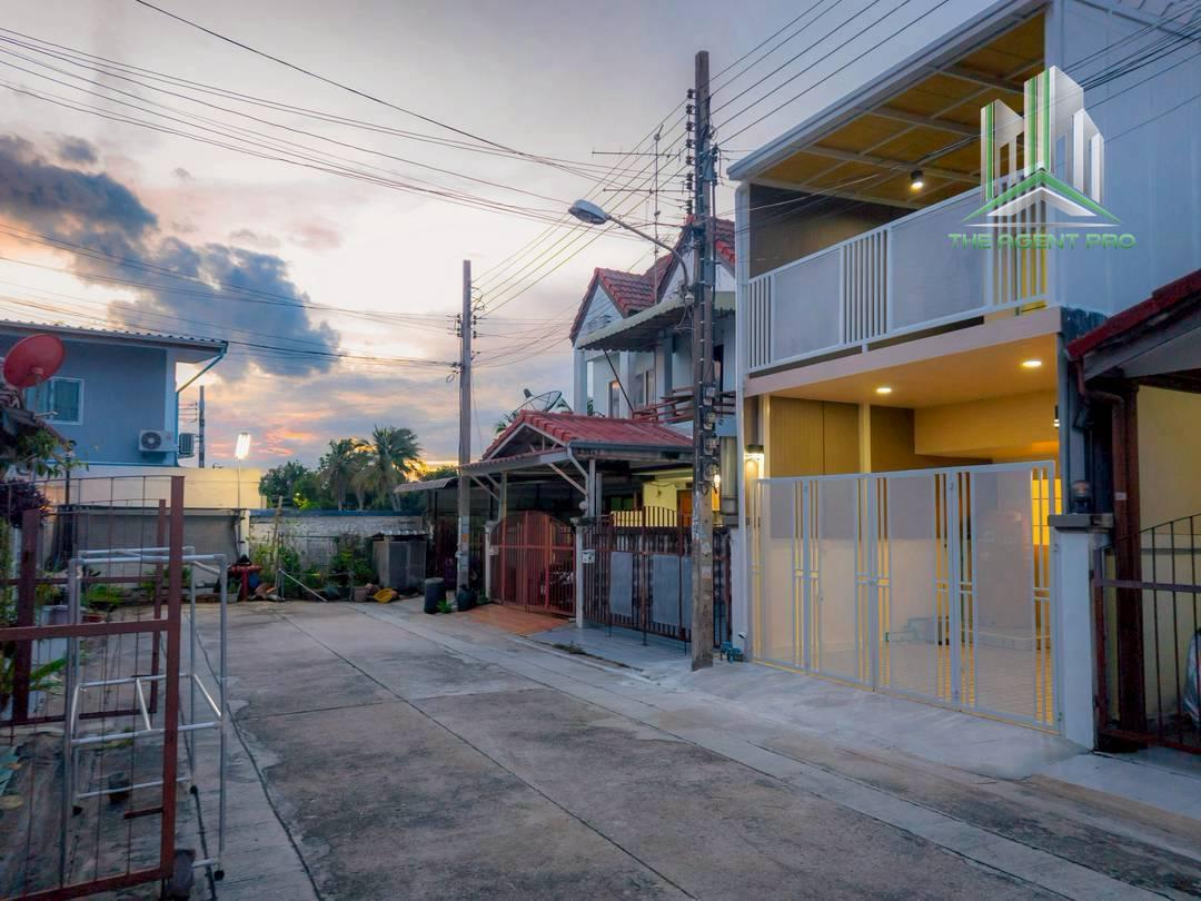 picture ⭐✨RH-076 Townhouse for Sale at Jitnarong Garden House✨⭐ - 2/20