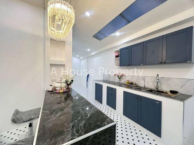 picture Ready-to-move-in detached house, Classic Home Sriracha, in a peaceful atmosphere. - 12/18