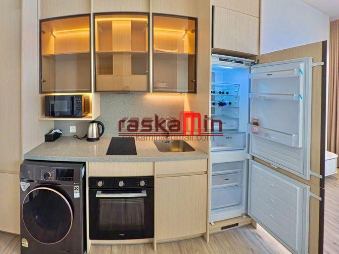 รูป ให้เช่า อารมณ์ วงศ์อมาตย์ | คอนโดหรูวิวทะเล ชั้น 50 พร้อม อ่างอาบน้ำ ที่ ระเบียง - รูปที่ 3/30