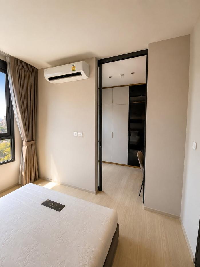 picture Condo for Rent: Life One Wireless - 4/9