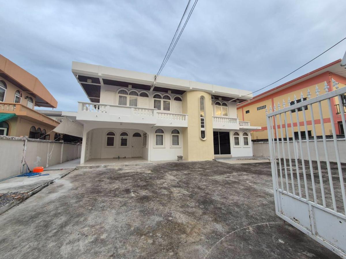 รูป บ้านเดี่ยวสวย โปร่งสบายพื้นที่กว้างจอดรถ 10คัน - รูปที่ 1/8