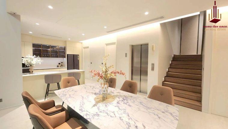 picture ✨ For Sale : Hyde Park Garden Viphavadi ✨  💰 Only 44,000,000 THB - 3/10