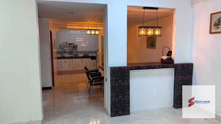 รูป 🏡 ทาวน์เฮาส์เป็นมิตรกับสัตว์เลี้ยง ใกล้ BTS ปุณณวิถี | 5 ห้องนอน 2 ห้องน้ำ | ฿37,000 - รูปที่ 6/19