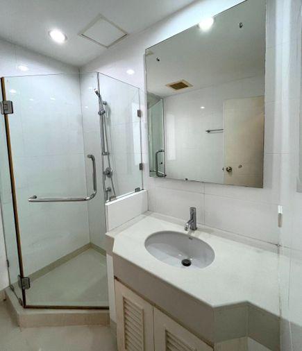 รูป Baansiri twentyfour 100sqm.2 bed 2 bath 50,000- please add line paolin1 - รูปที่ 5/13