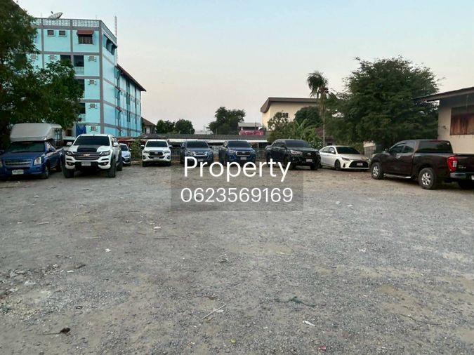 รูป ให้เช่าบ้านและที่ดิน 1ไร่เศษ ไกล้เกษตร ลาดปลาเค้า เช่าถูก 40000 แอทไลน์ paolin1 - รูปที่ 1/5