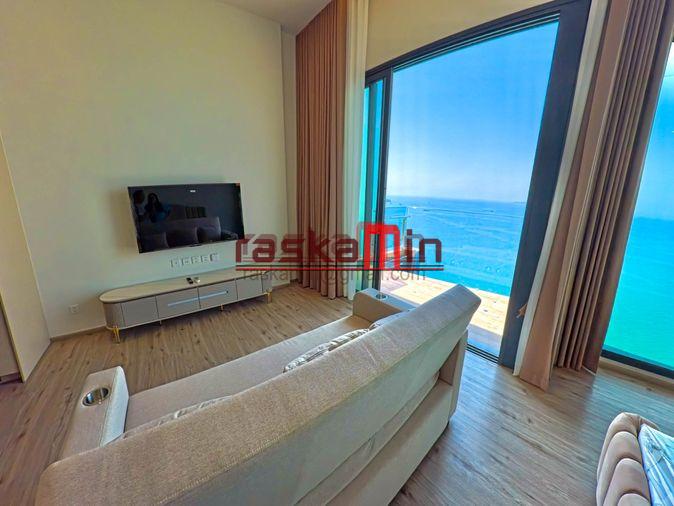 รูป ให้เช่า อารมณ์ วงศ์อมาตย์ | คอนโดหรูวิวทะเล ชั้น 50 พร้อม อ่างอาบน้ำ ที่ ระเบียง - รูปที่ 11/30