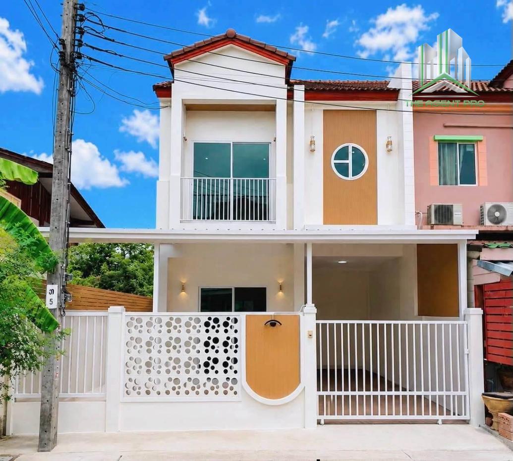 picture ⭐✨RH-079 Townhouse for Sale at LIO Phetkasem 77✨⭐ - 2/19