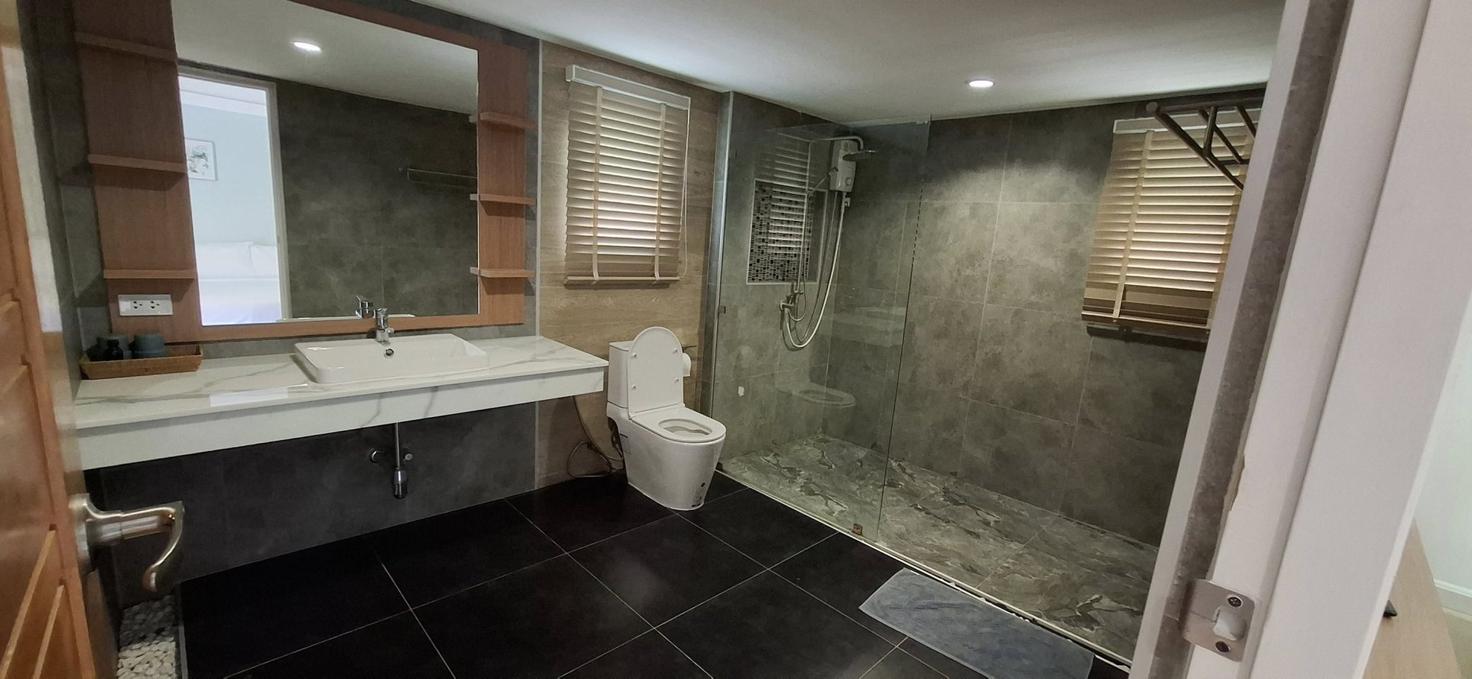 รูป 4 Bedrooms Pool Villa in East Pattaya For Rent - รูปที่ 12/15