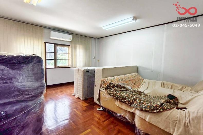รูป ขายทาวน์โฮม 3 ชั้น 24 ตร.ว. ลาดพร้าว 113 ใกล้รถไฟฟ้าสายสีเหลืองสถานีบางกะปิ - รูปที่ 5/8