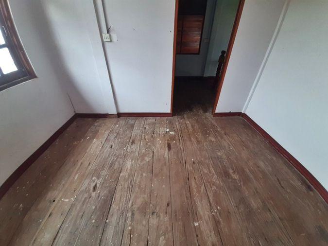 รูป AL-6-0176|บ้านพักอาศัยครึ่งตึกครึ่งไม้ 2 ชั้น หมู่ 14 ท่าอุเทน-กุสุมาลย์ (2028) ต. โพนสวรรค์ อ.โพนสวรรค์ จ.นครพนม (ราคา 520,000 บาท)   - รูปที่ 9/10