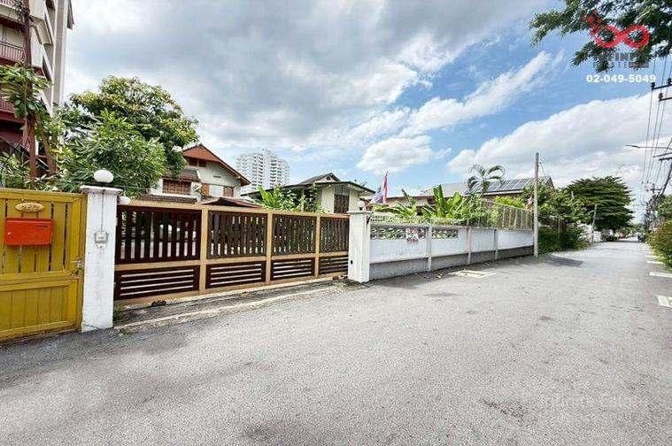 รูป ขายบ้านเดี่ยว 2 ชั้น 2 หลัง 128 ตร.ว. ถนนนางลิ้นจี่ - นราธิวาสราชนครินทร์ ทุ่งมหาเมฆ เขตสาทร - รูปที่ 1/15