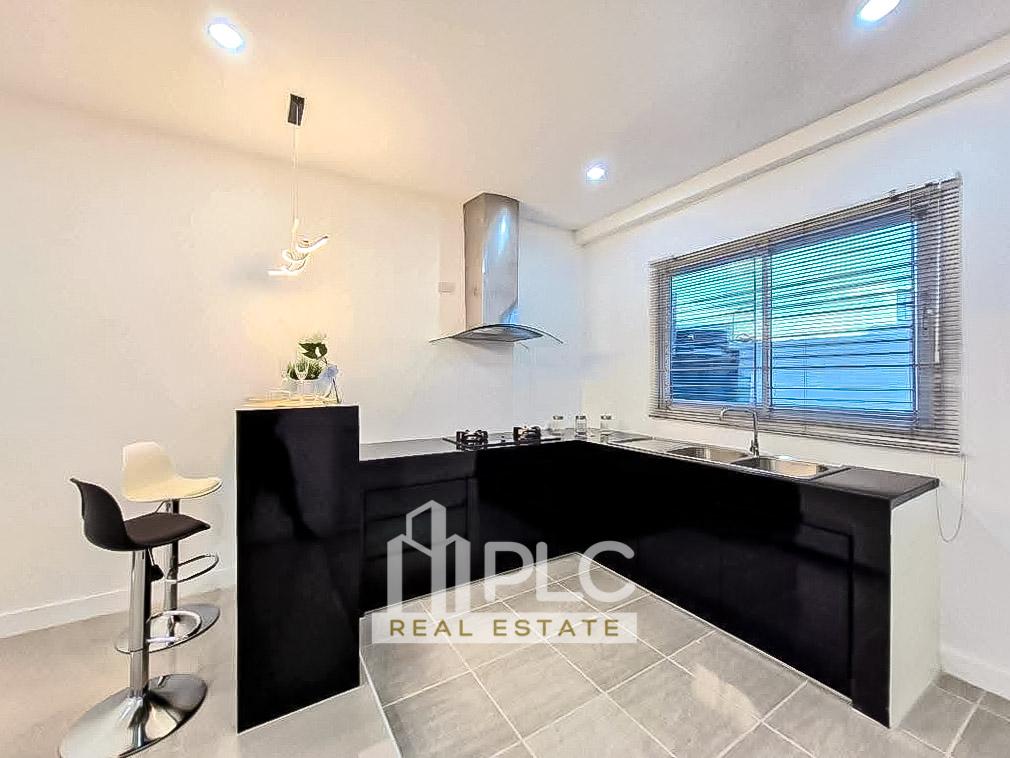 รูป Luxury 2Storey Townhome for Sale Chaiyapruek Jomtien - รูปที่ 6/11