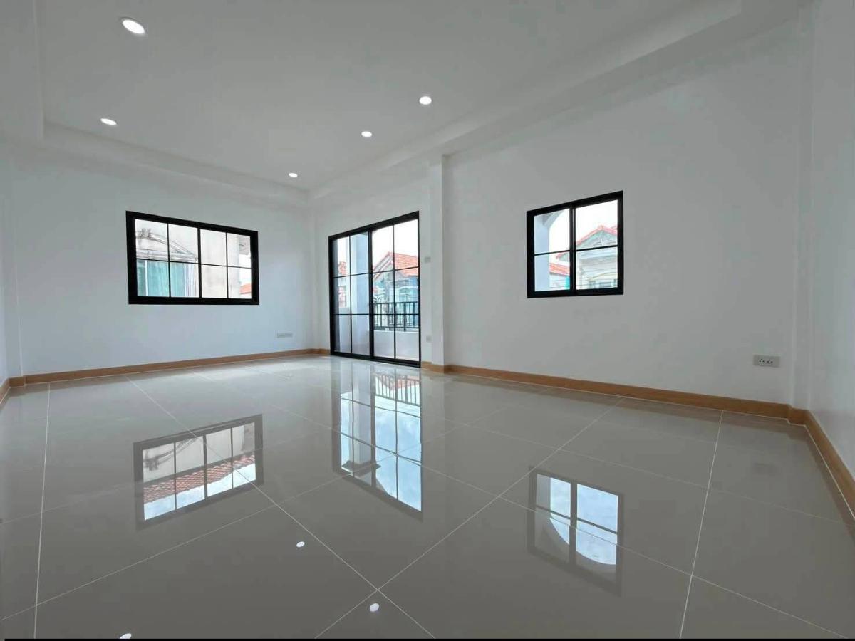picture ⭐✨RH-080 Townhouse for Sale at Sinlapakarn Park 5 (Sinlapakarn Park 5)✨⭐ - 14/16