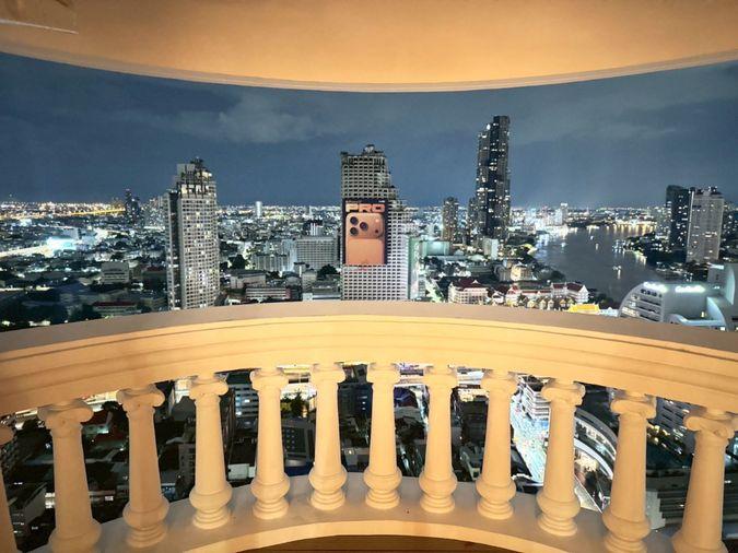 picture Luxury condominium unit for sale, Lebua at State Tower (Lebua at State Tower), Chao Phraya River view. Ready to move in (CD6917)  - 10/12